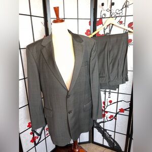 Mens Jo S A Bank 2B Signature Suit Brown Plaid w/Rust Deco Size 46R Pants 38x30